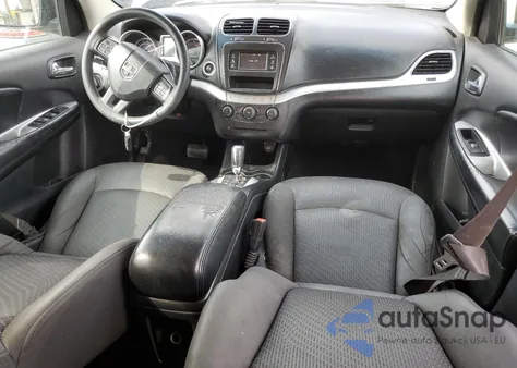 2016 Dodge Journey Sxt z USA, uszkodzony, nr VIN 3C4PDCBB8GT177850